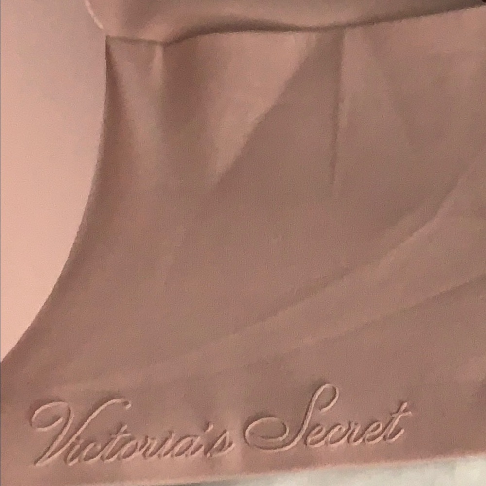Bra - Picture 2 of 4